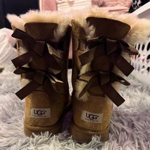 COPY - Chestnut Bailey Bow II Uggs